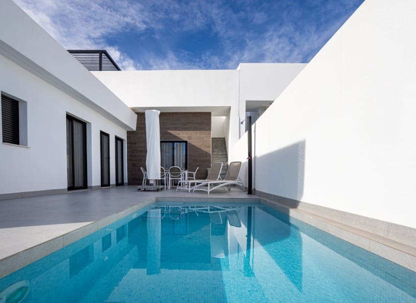 3 bedroom Villa for sale in Torre-Pacheco with pool - € 285,000 (Ref: 9911816)