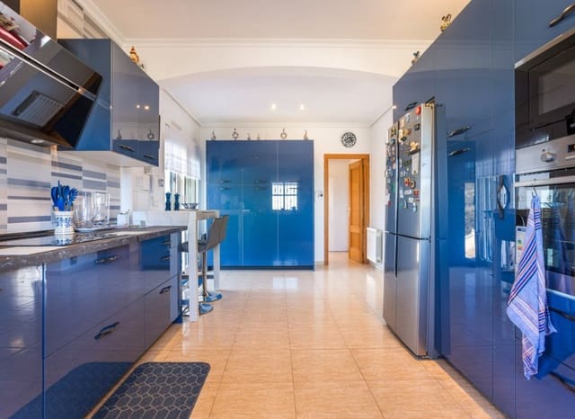3 sypialnia Finka/Dom wiejski na sprzedaż w Miasto Murcja z basenem garażem - 395 000 € (Ref: 9911821)