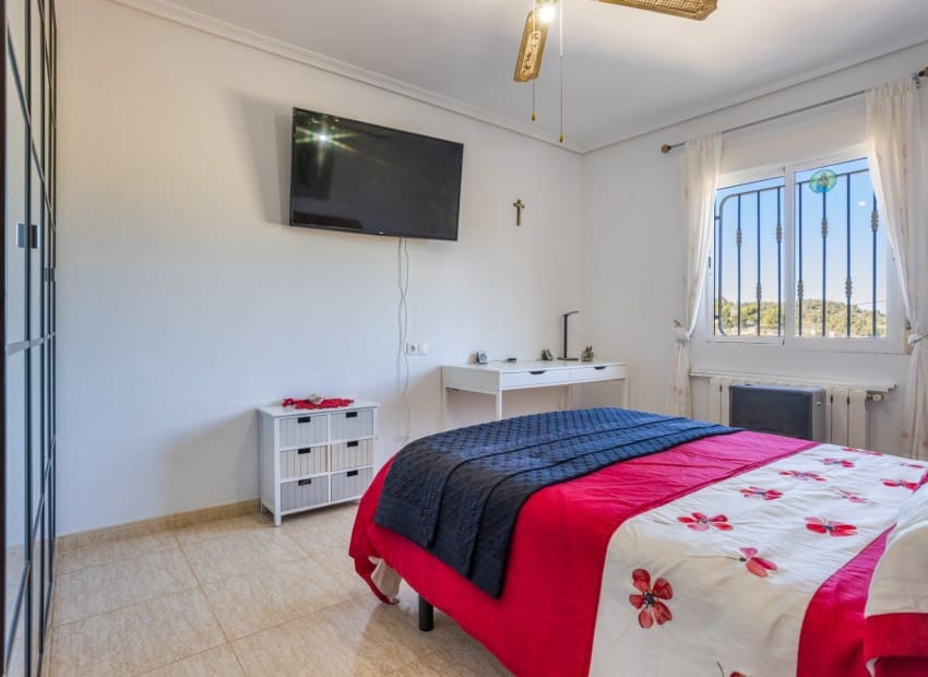 3 sypialnia Finka/Dom wiejski na sprzedaż w Miasto Murcja z basenem garażem - 395 000 € (Ref: 9911821)