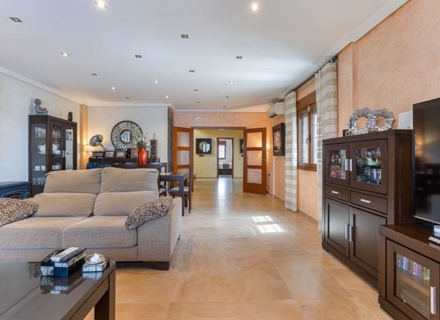 4 soveværelse Villa til salg i Los Montesinos med swimmingpool garage - € 750.000 (Ref: 9911930)