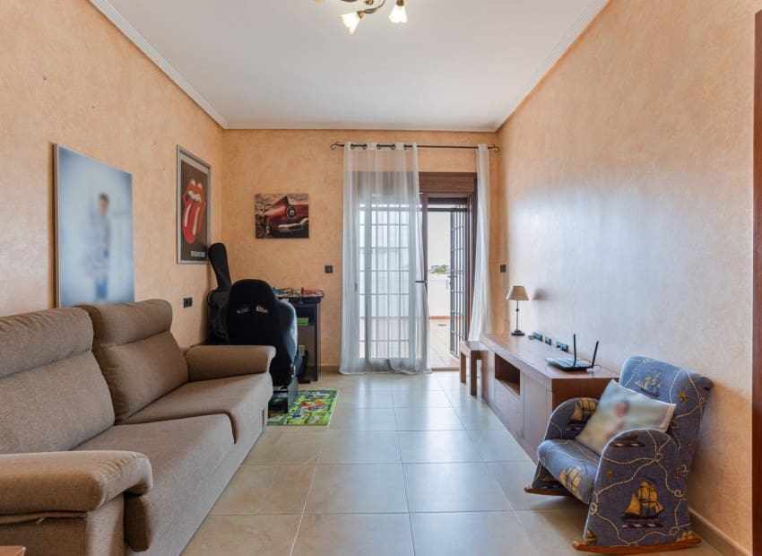 Chalet de 4 habitaciones en Los Montesinos en venta con piscina garaje - 750.000 € (Ref: 9911930)