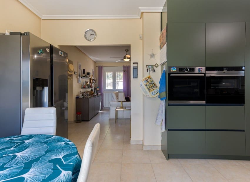 Finca/Casa Rural de 4 habitaciones en La Zarza en venta con piscina - 385.000 € (Ref: 9911931)