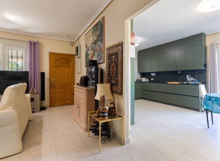 Finca/Casa Rural de 4 habitaciones en La Zarza en venta con piscina - 385.000 € (Ref: 9911931)