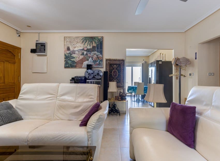 Finca/Casa Rural de 4 habitaciones en La Zarza en venta con piscina - 385.000 € (Ref: 9911931)