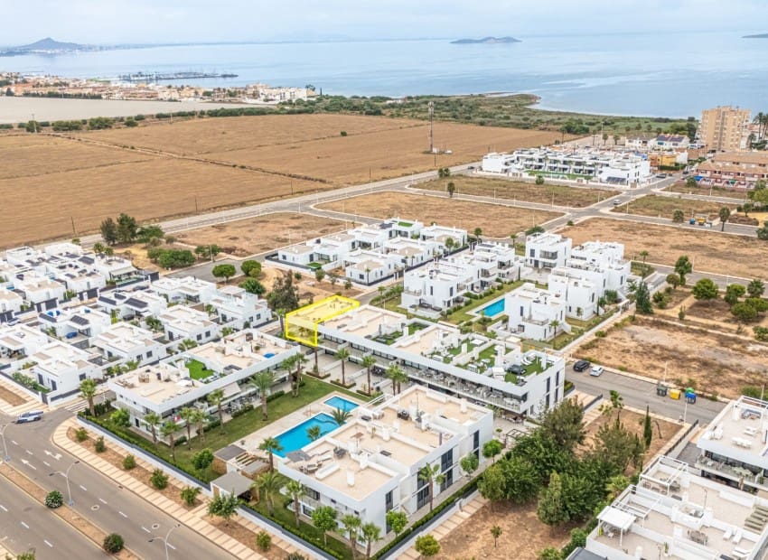 3 Zimmer Penthouse zu verkaufen in Mar de Cristal mit Pool Garage - 299.000 € (Ref: 9911932)