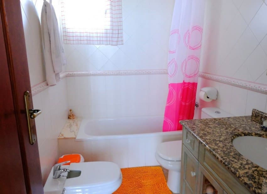 4 Zimmer Finca/Landgut zu verkaufen in Orihuela mit Pool - 675.000 € (Ref: 9911936)