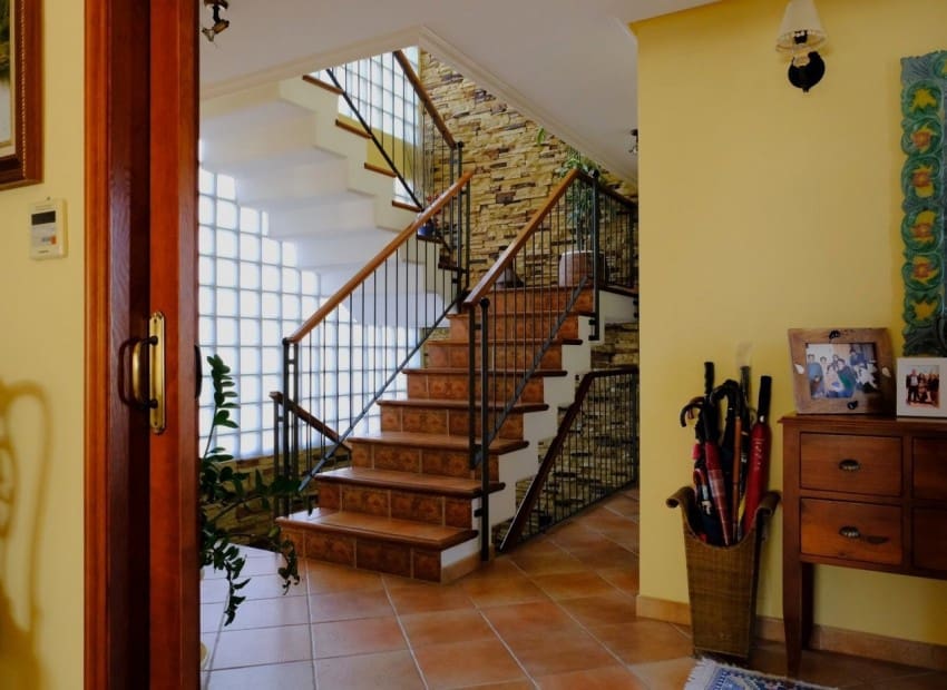 4 Zimmer Finca/Landgut zu verkaufen in Orihuela mit Pool - 675.000 € (Ref: 9911936)