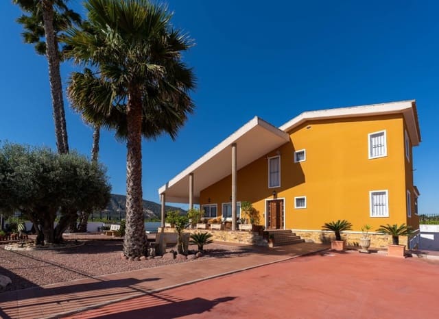 4 soverom Finca/Herregård til salgs i Desamparados - Hurchillo - Torremendo, Orihuela med svømmebasseng garasje - € 675 000 (Ref: 9911936)