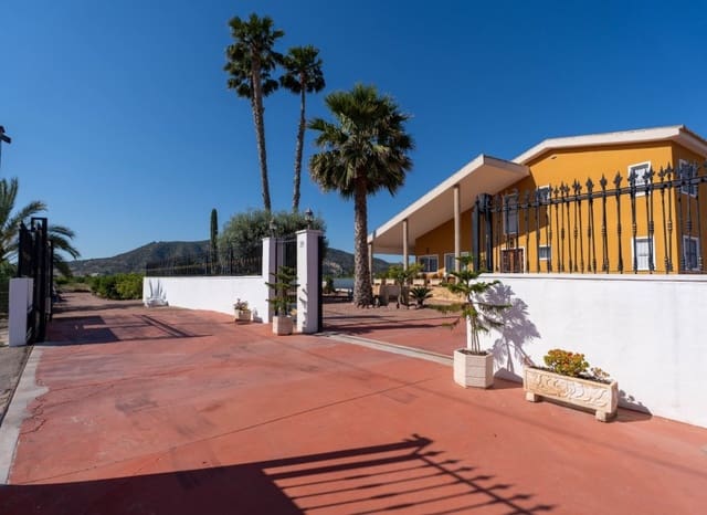 4 soverom Finca/Herregård til salgs i Desamparados - Hurchillo - Torremendo, Orihuela med svømmebasseng garasje - € 675 000 (Ref: 9911936)