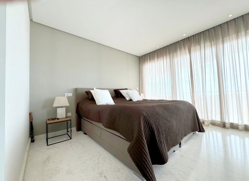 3 bedroom Apartment for sale in Altea with pool garage - € 1,290,000 (Ref: 9932339)