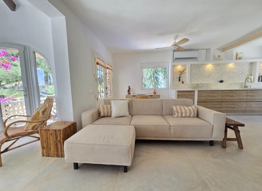 2 bedroom Villa for holiday rental in Altea la Vella with pool garage - € 1,375 (Ref: 9935178)