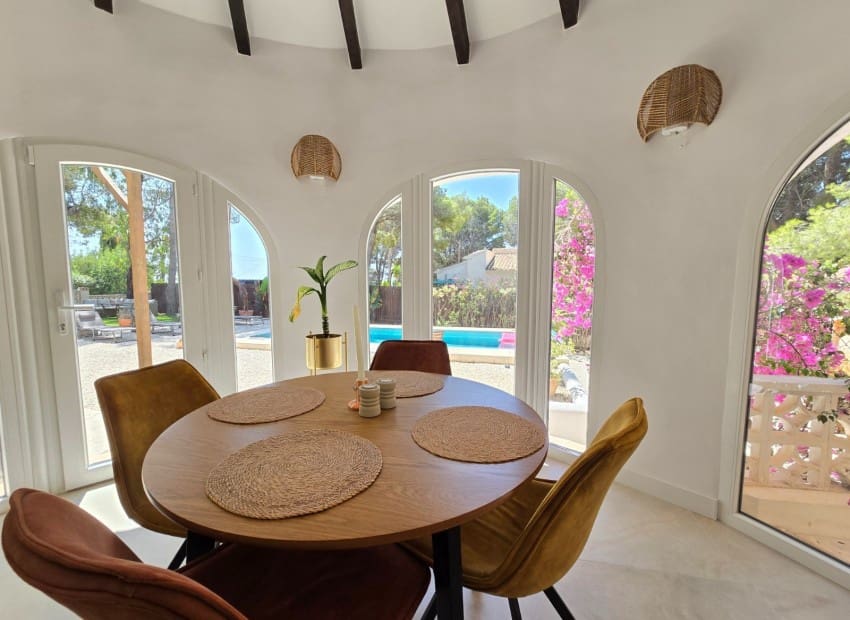 2 bedroom Villa for holiday rental in Altea la Vella with pool garage - € 1,375 (Ref: 9935178)