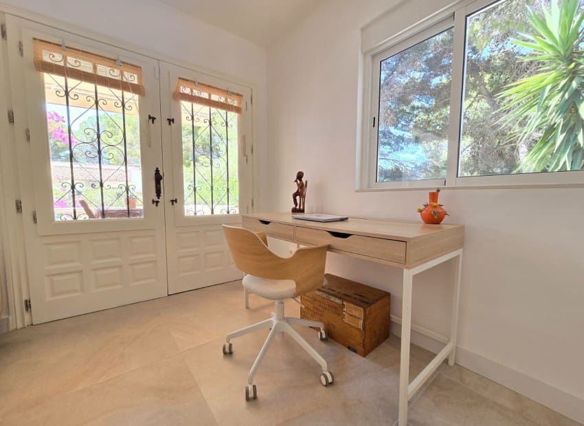 2 bedroom Villa for holiday rental in Altea la Vella with pool garage - € 1,375 (Ref: 9935178)