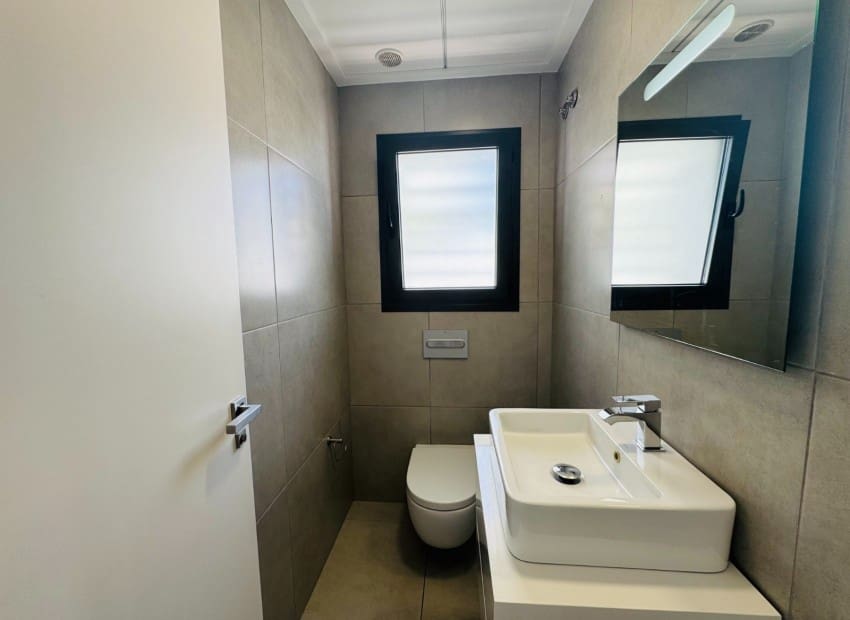 3 slaapkamer Villa te koop in Lo Pagan met zwembad - € 550.000 (Ref: 9950484)
