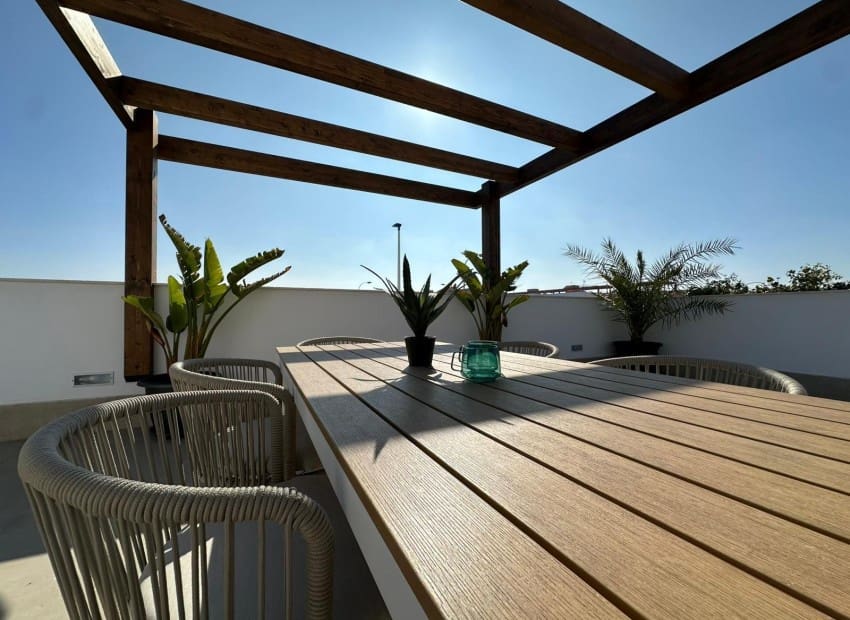 2 soverom Kjedet enebolig til salgs i Santiago de la Ribera med svømmebasseng - € 444 500 (Ref: 9950485)