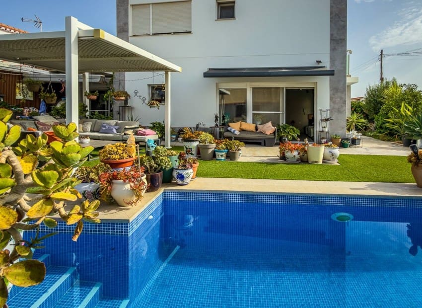 2 soverom Villa til salgs i Torrevieja med svømmebasseng - € 465 000 (Ref: 9950605)
