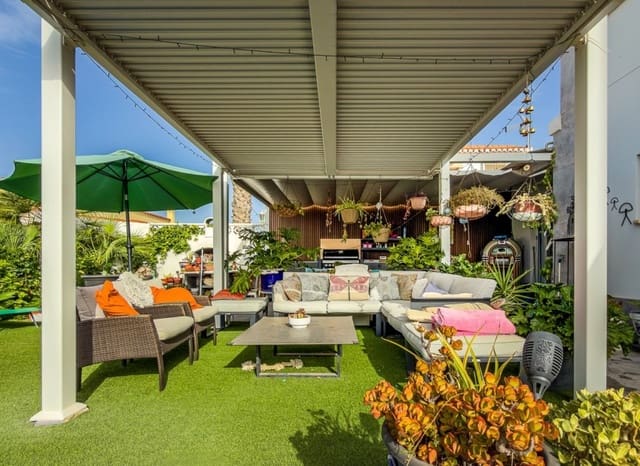 2 slaapkamer Villa te koop in Parque Acuático - Sector 25, Torrevieja met zwembad - € 465.000 (Ref: 9950605)