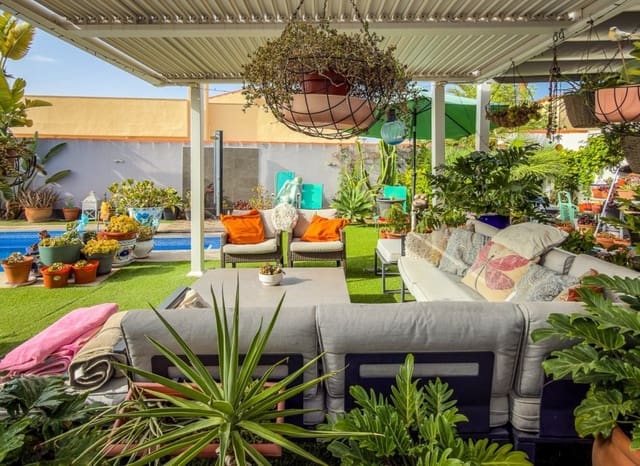 2 slaapkamer Villa te koop in Parque Acuático - Sector 25, Torrevieja met zwembad - € 465.000 (Ref: 9950605)