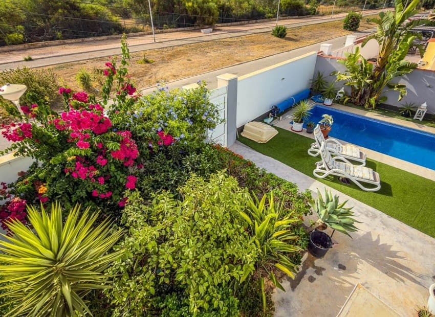 2 soverom Villa til salgs i Torrevieja med svømmebasseng - € 465 000 (Ref: 9950605)