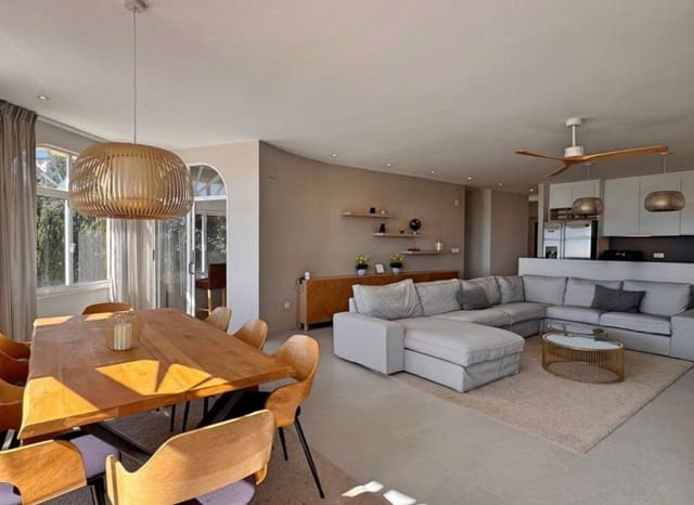 4 sypialnia Willa na sprzedaż w El Campello z basenem garażem - 1 195 000 € (Ref: 9950606)
