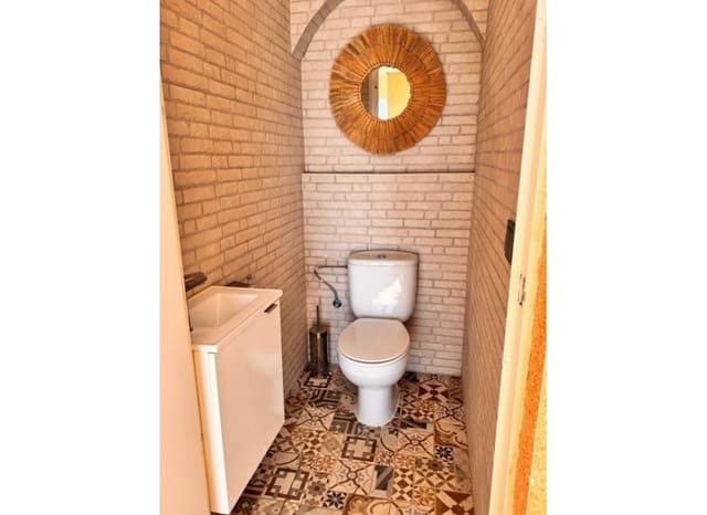 4 sypialnia Willa na sprzedaż w El Campello z basenem garażem - 1 195 000 € (Ref: 9950606)