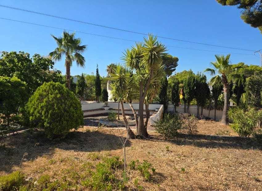 5 sypialnia Willa na sprzedaż w Altea z basenem garażem - 1 050 000 € (Ref: 9950607)