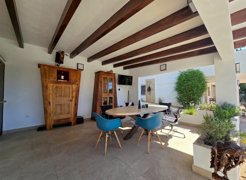 5 sypialnia Willa na sprzedaż w Altea z basenem garażem - 1 050 000 € (Ref: 9950607)