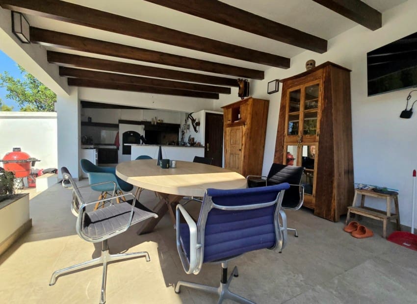 5 sypialnia Willa na sprzedaż w Altea z basenem garażem - 1 050 000 € (Ref: 9950607)