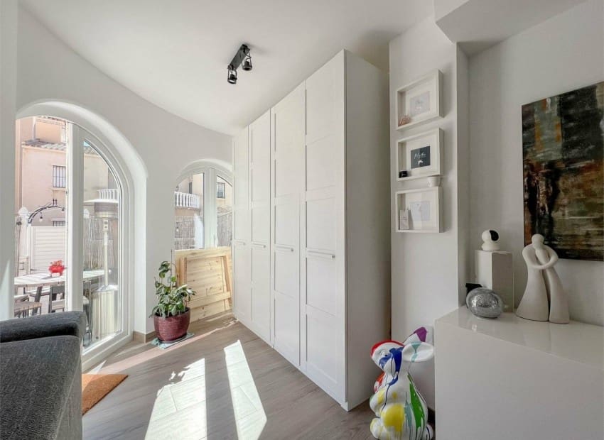2 makuuhuone Huvila myytävänä paikassa Villamartin mukana uima-altaan - 269 000 € (Ref: 9950609)