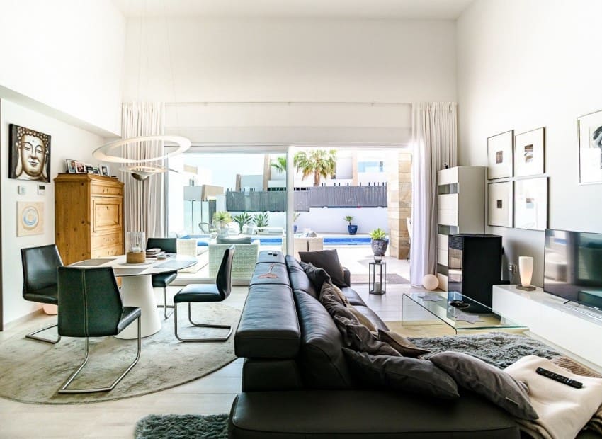 3 soverom Villa til salgs i Algorfa med svømmebasseng - € 585 000 (Ref: 9953349)