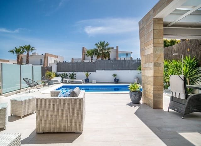 3 slaapkamer Villa te koop in Algorfa met zwembad - € 585.000 (Ref: 9953349)