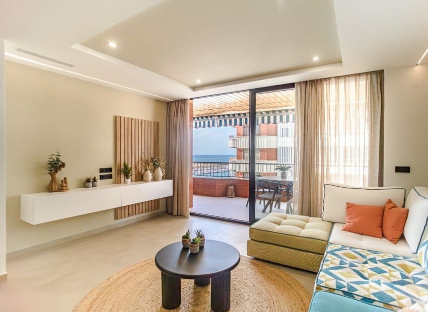 3 soveværelse Lejlighed til salg i Torrevieja med swimmingpool - € 419.000 (Ref: 9953350)