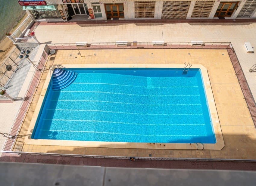 3 soveværelse Lejlighed til salg i Torrevieja med swimmingpool - € 419.000 (Ref: 9953350)