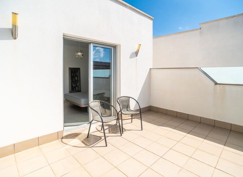 3 slaapkamer Villa te koop in Lo Pagan met zwembad - € 357.000 (Ref: 9953419)