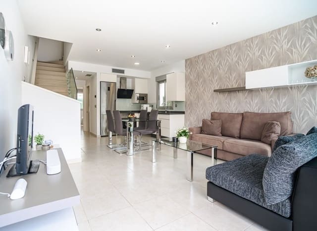 3 slaapkamer Villa te koop in Lo Pagan, San Pedro del Pinatar met zwembad - € 357.000 (Ref: 9953419)