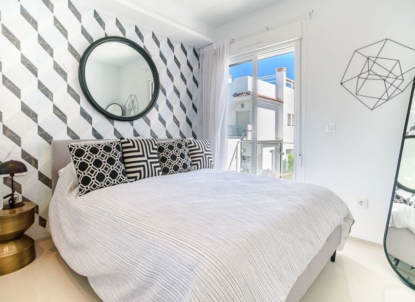 2 soveværelse Villa til salg i Ciudad Quesada med swimmingpool garage - € 390.000 (Ref: 9953420)