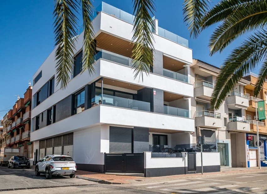 3 soverom Leilighet til salgs i Lo Pagan med garasje - € 549 000 (Ref: 9953421)