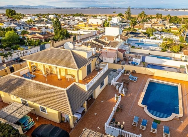 6 soveværelse Villa til salg i Los Balcones - Los Altos, Torrevieja med swimmingpool garage - € 595.000 (Ref: 9954572)