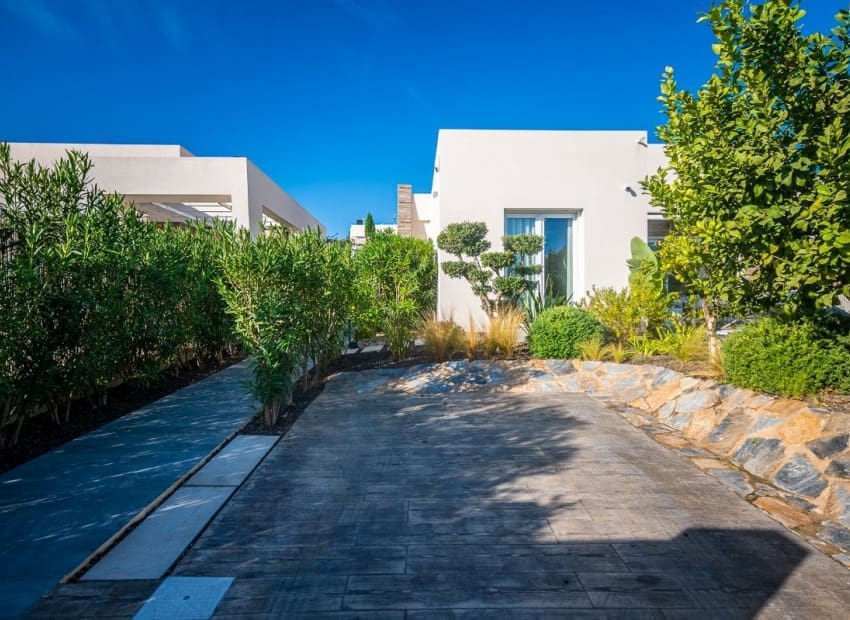 2 quarto Moradia para venda em Algorfa com piscina garagem - 610 000 € (Ref: 9954591)