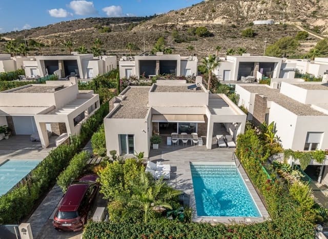 2 soverom Villa til salgs i Algorfa med svømmebasseng garasje - € 610 000 (Ref: 9954591)