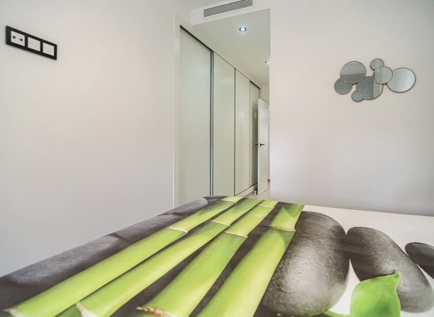 2 bedroom Apartment for sale in Pilar de la Horadada with pool garage - € 299,950 (Ref: 9956317)