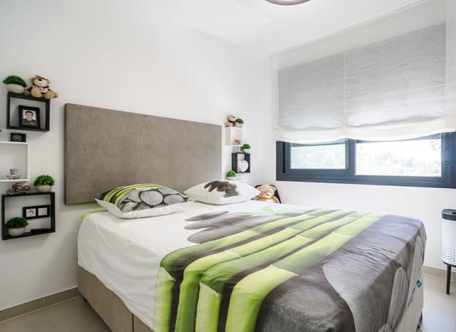 2 soverom Leilighet til salgs i Pilar de la Horadada ciudad, Pilar de la Horadada med svømmebasseng garasje - € 299 950 (Ref: 9956317)