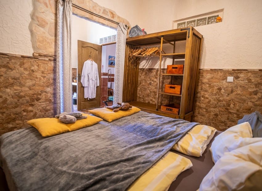 6 slaapkamer Commercieel te koop in Hondon de las Nieves met zwembad garage - € 850.000 (Ref: 9956318)