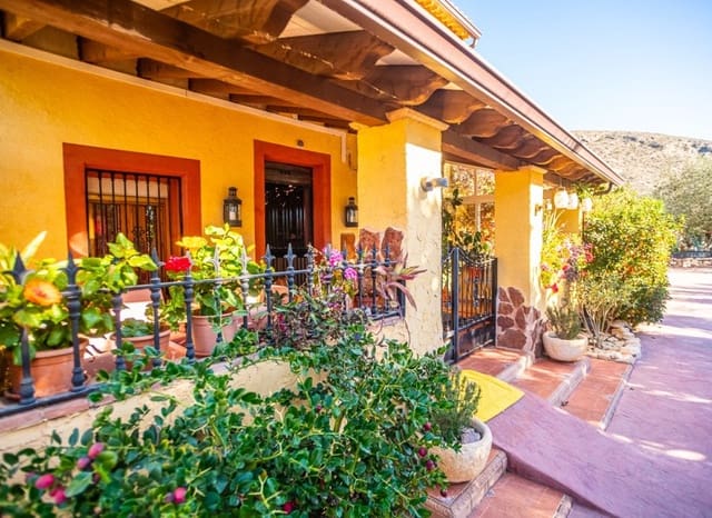6 soveværelse Erhverv til salg i Hondón de las Nieves med swimmingpool garage - € 850.000 (Ref: 9956318)