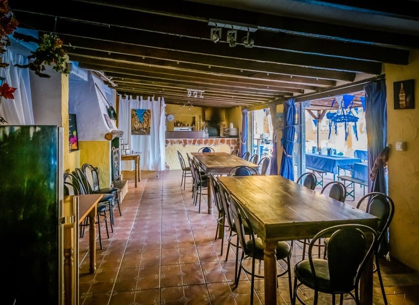 6 slaapkamer Commercieel te koop in Hondon de las Nieves met zwembad garage - € 850.000 (Ref: 9956318)