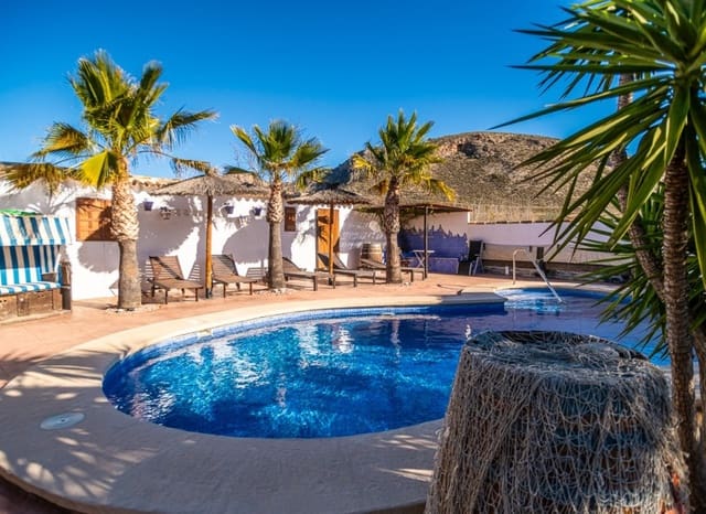 6 soveværelse Erhverv til salg i Hondón de las Nieves med swimmingpool garage - € 850.000 (Ref: 9956318)
