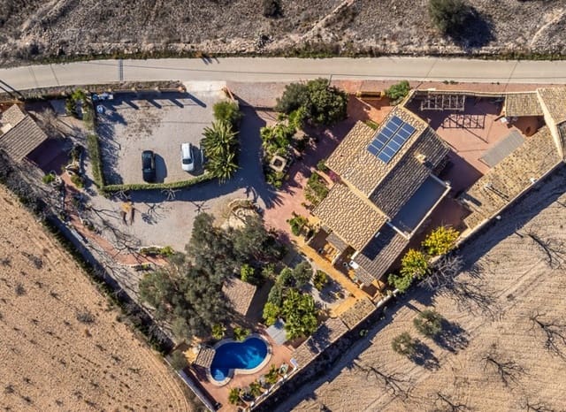 6 soveværelse Erhverv til salg i Hondón de las Nieves med swimmingpool garage - € 850.000 (Ref: 9956318)