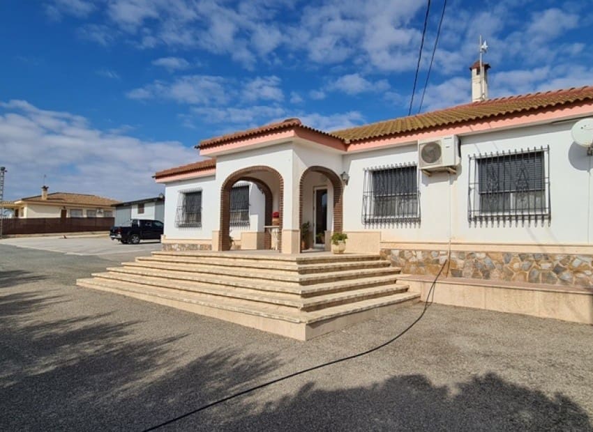 3 bedroom Villa for sale in La Matanza with pool garage - € 1,150,000 (Ref: 9956494)