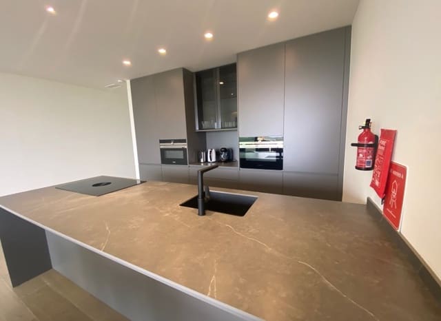 2 sypialnia Apartament na sprzedaż w Las Colinas Golf, Orihuela z basenem garażem - 475 000 € (Ref: 9956495)