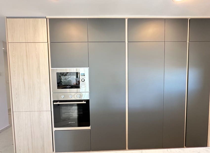 2 sypialnia Penthouse na sprzedaż w Playa Flamenca z basenem garażem - 595 000 € (Ref: 9956497)